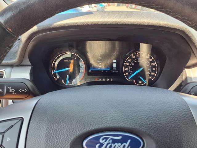 Photo of 2019 Hot Pepper Red Metallic Tinted Clearcoat Ford Ranger
