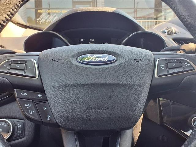 Photo of 2019 Sedona Orange Metallic Ford Escape