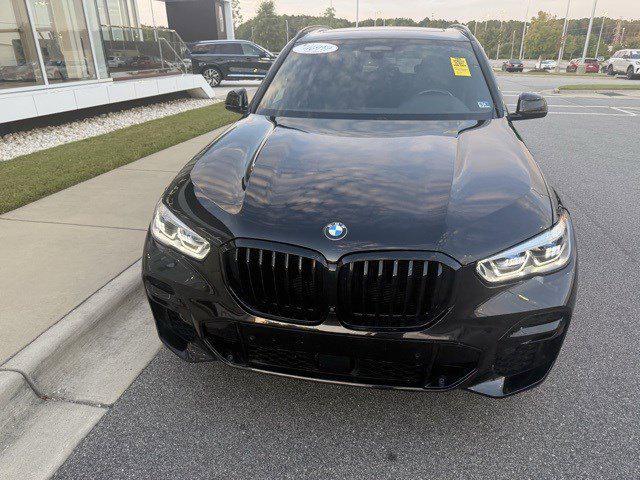Photo of 2023 Black Sapphire Metallic BMW X5
