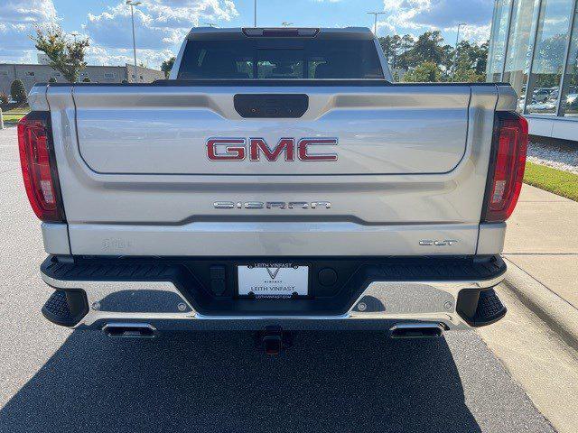 Photo of 2022 Quicksilver Metallic GMC Sierra 1500