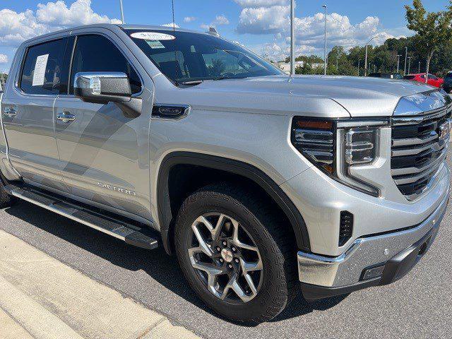 Photo of 2022 Quicksilver Metallic GMC Sierra 1500