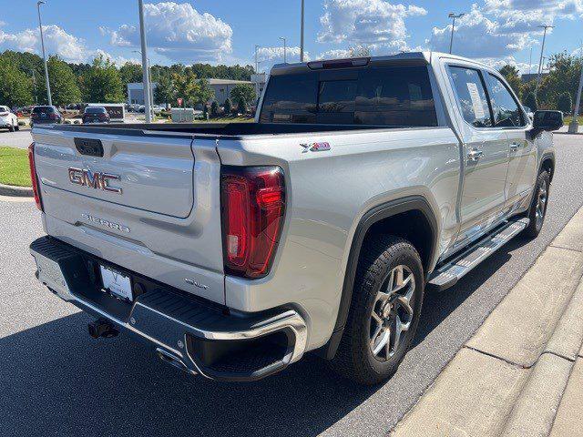 Photo of 2022 Quicksilver Metallic GMC Sierra 1500