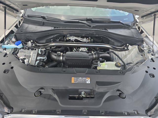 Photo of 2025 CERAMIC PEARL MET 3C Lincoln Aviator