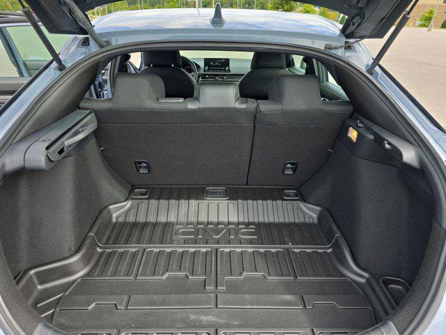 Photo of 2022 Sonic Gray Pearl Honda Civic
