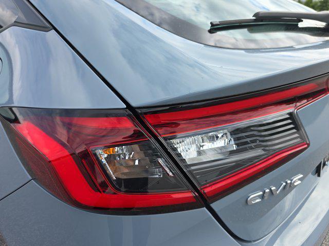 Photo of 2022 Sonic Gray Pearl Honda Civic