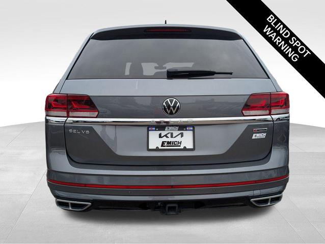 Photo of 2022 Platinum Gray Metallic Volkswagen Atlas