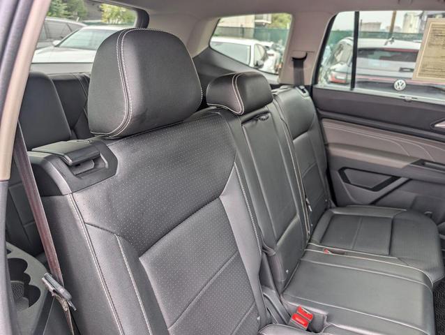 Photo of 2022 Platinum Gray Metallic Volkswagen Atlas