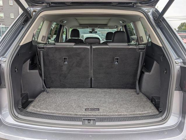 Photo of 2022 Platinum Gray Metallic Volkswagen Atlas