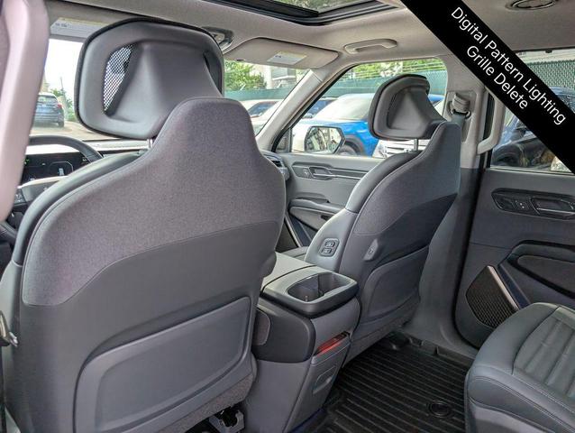 Photo of 2024 Ivory Silver Matte Kia EV9