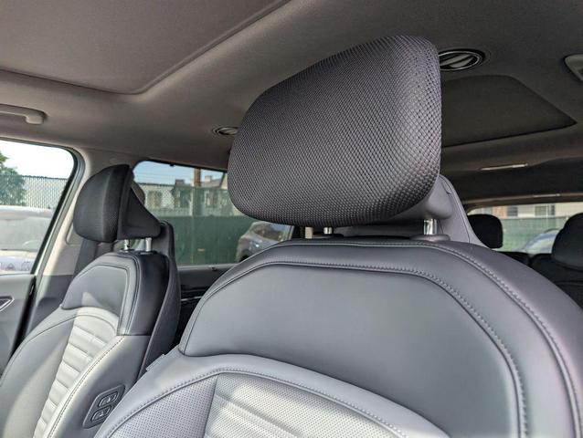 Photo of 2024 Ivory Silver Matte Kia EV9