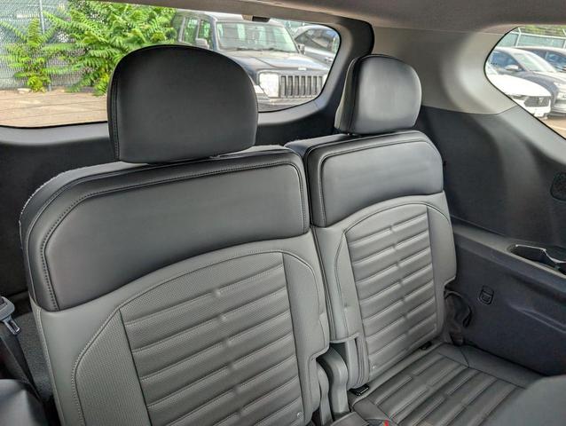 Photo of 2024 Ivory Silver Matte Kia EV9