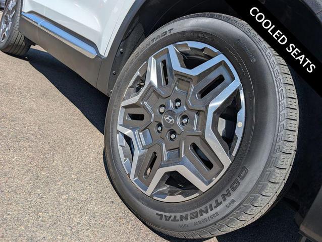 Photo of 2022 Quartz White Hyundai SANTA FE