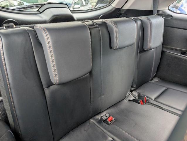 Photo of 2016 Predawn Gray Mica Toyota Highlander Hybrid