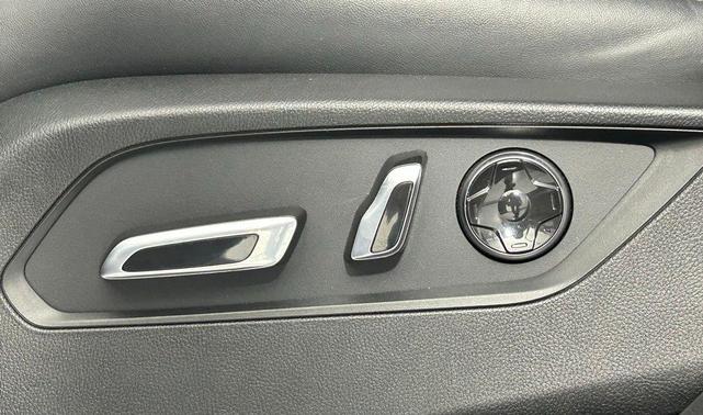 Photo of 2021 Gray Acura RDX