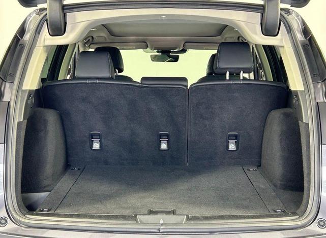 Photo of 2021 Gray Acura RDX