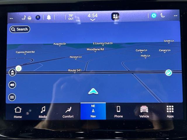 Photo of 2021 Silver Zynith Jeep Grand Cherokee L