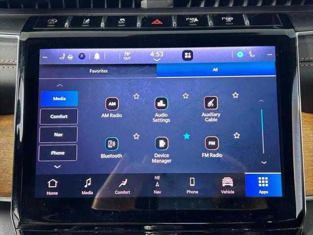 Photo of 2021 Silver Zynith Jeep Grand Cherokee L