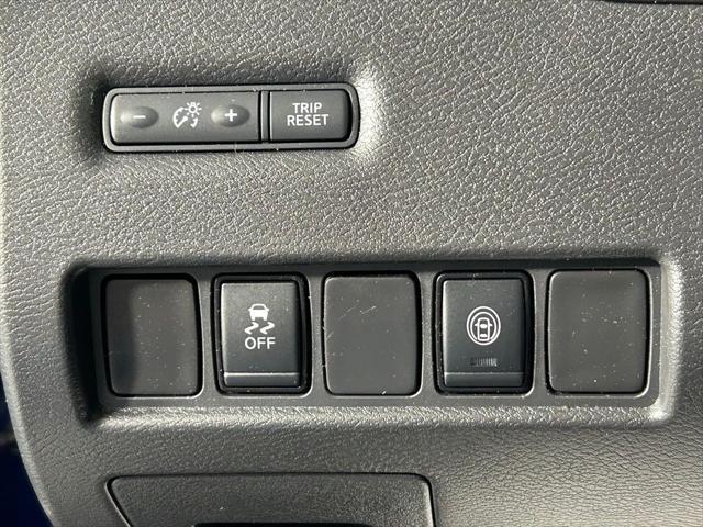 Photo of 2022 Deep Blue Pearl Nissan Murano