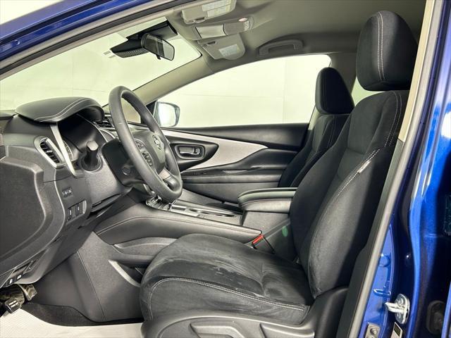 Photo of 2022 Deep Blue Pearl Nissan Murano