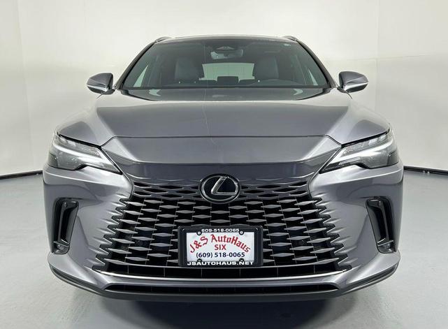 Photo of 2023 Nebula Gray Pearl Lexus RX 350