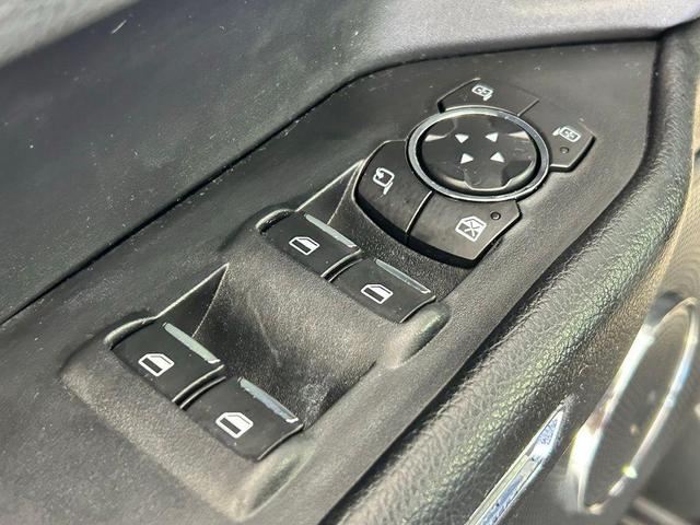 Photo of 2021 Agate Black Metallic Ford Expedition