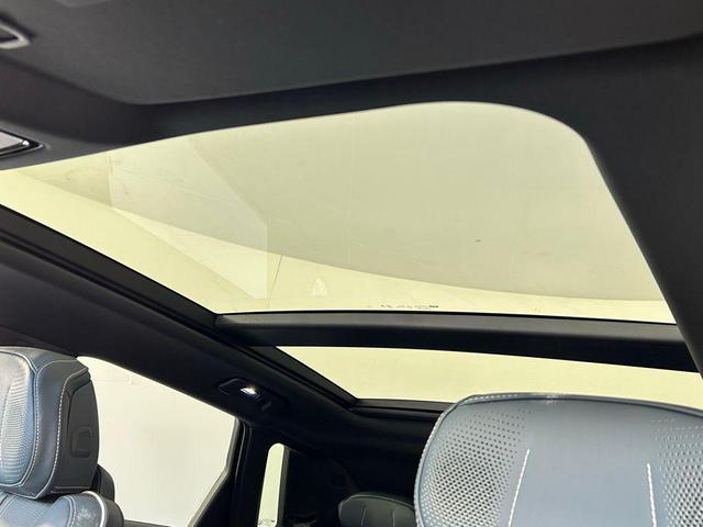 Photo of 2024 Crystal White Tricoat Cadillac LYRIQ