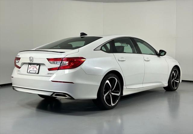 Photo of 2022 Platinum White Pearl Honda Accord