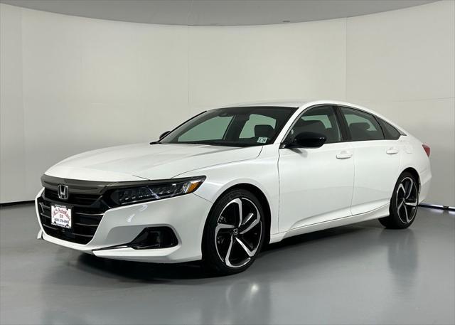Photo of 2022 Platinum White Pearl Honda Accord