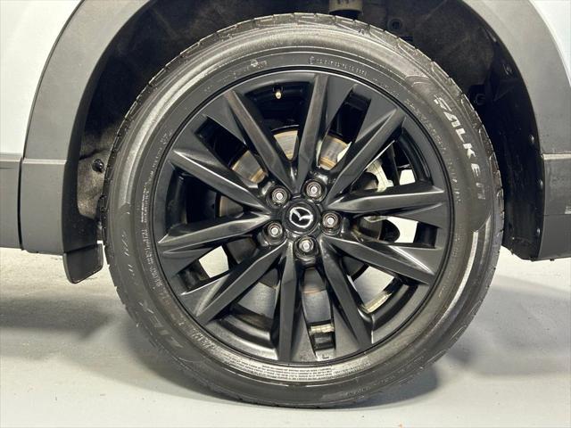 Photo of 2023 Sonic Silver Metallic Mazda CX-9