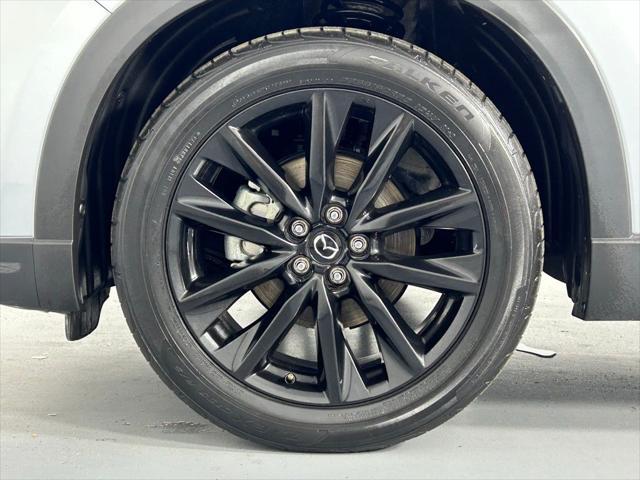 Photo of 2023 Sonic Silver Metallic Mazda CX-9