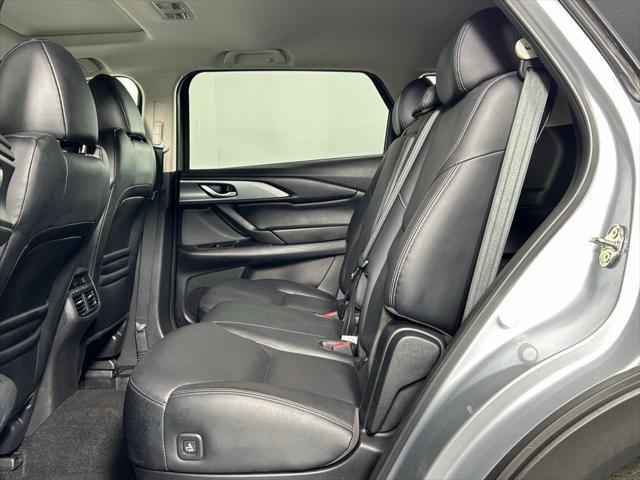 Photo of 2023 Sonic Silver Metallic Mazda CX-9
