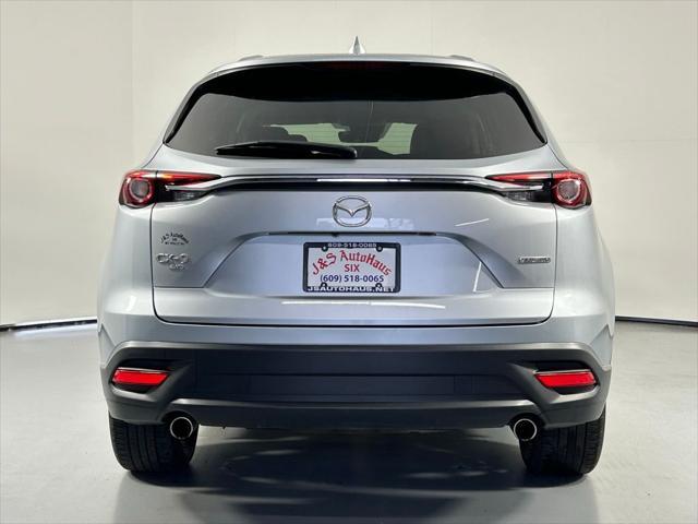 Photo of 2023 Sonic Silver Metallic Mazda CX-9