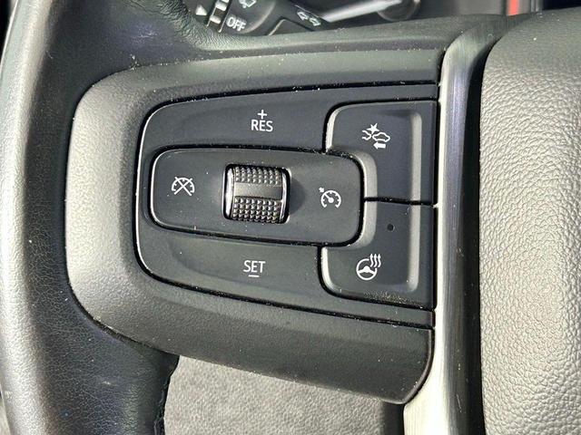 Photo of 2023 White Frost Tricoat GMC Sierra 2500