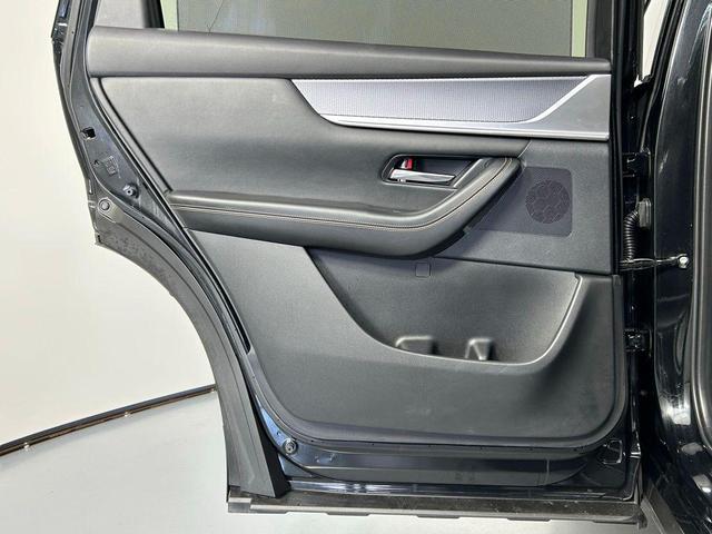 Photo of 2024 Jet Black Mica Mazda CX-90 PHEV