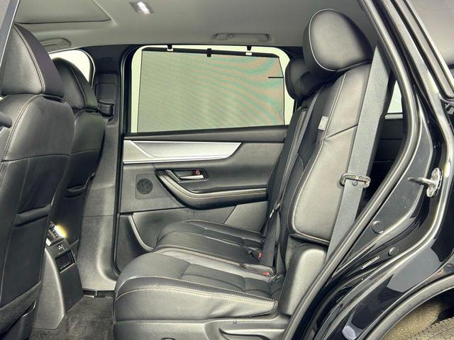 Photo of 2024 Jet Black Mica Mazda CX-90 PHEV