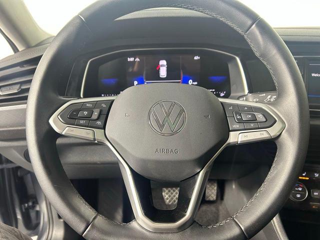 Photo of 2024 Platinum Gray Metallic Volkswagen Jetta