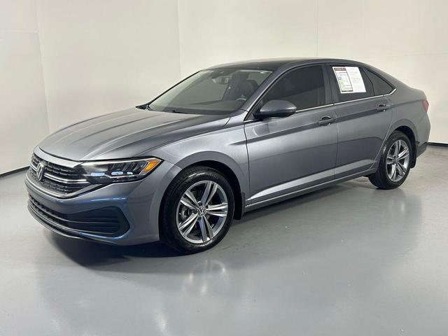Photo of 2024 Platinum Gray Metallic Volkswagen Jetta