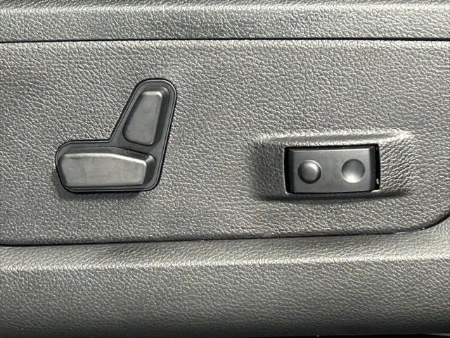 Photo of 2024 Billet Silver Metallic Clearcoat RAM 2500