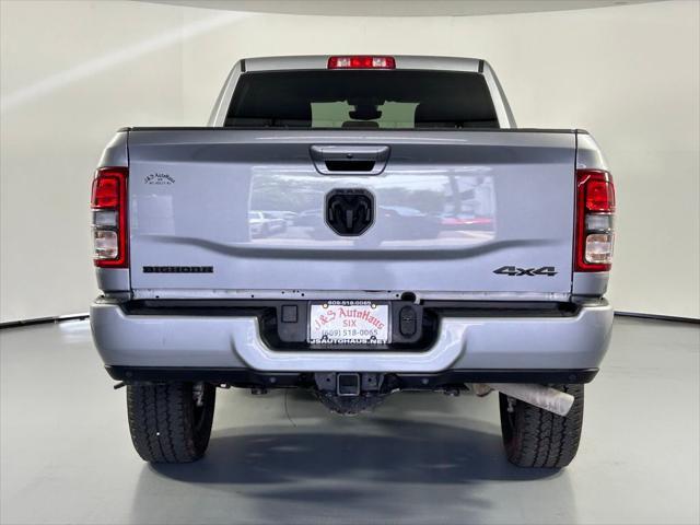 Photo of 2024 Billet Silver Metallic Clearcoat RAM 2500