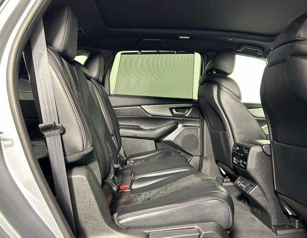 Photo of 2023 Lunar Silver Metallic Acura MDX