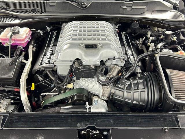 Photo of 2019 Pitch Black Clearcoat Dodge Challenger