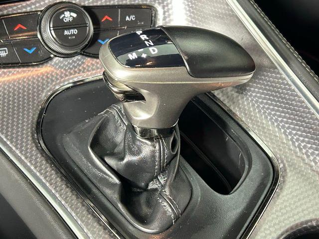 Photo of 2019 Pitch Black Clearcoat Dodge Challenger