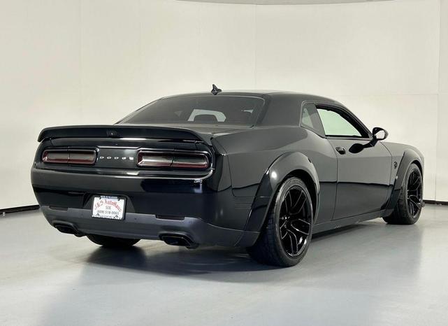 Photo of 2019 Pitch Black Clearcoat Dodge Challenger