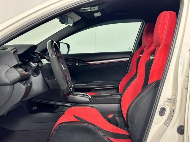 Photo of 2020 Championship White Honda Civic Type R