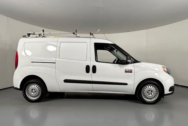 Photo of 2022 Bright White RAM ProMaster City