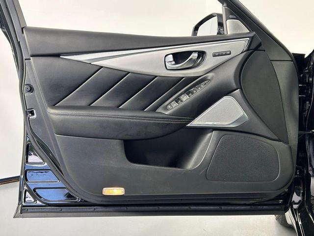 Photo of 2022 Black Obsidian INFINITI Q50
