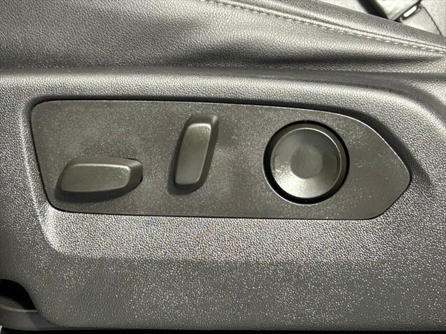 Photo of 2023 Black Chevrolet Suburban