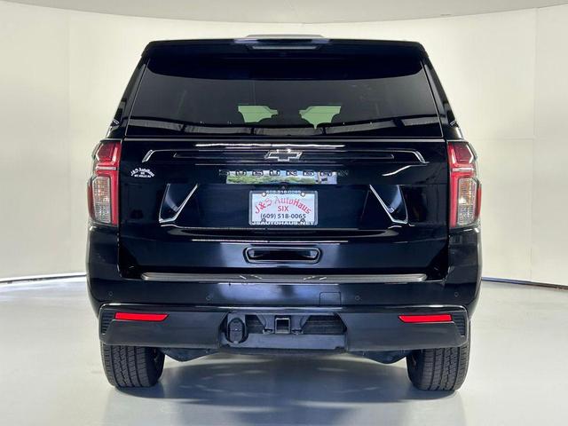 Photo of 2023 Black Chevrolet Suburban