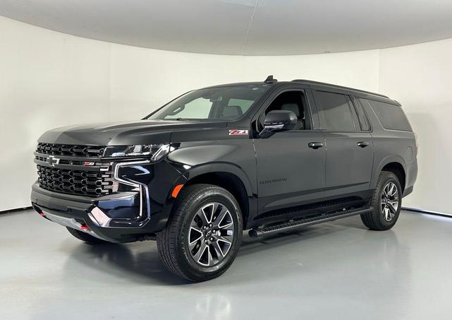 Photo of 2023 Black Chevrolet Suburban