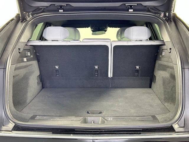 Photo of 2024 Stellar Black Metallic Cadillac LYRIQ